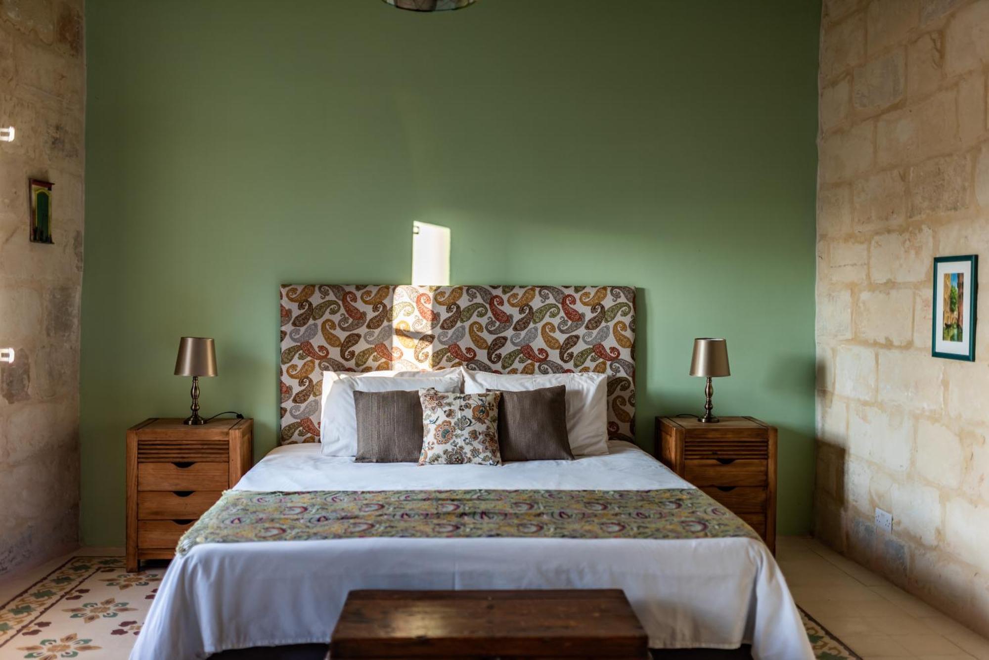 The Stonehouse Bed & Breakfast Saint Julian's Eksteriør bilde