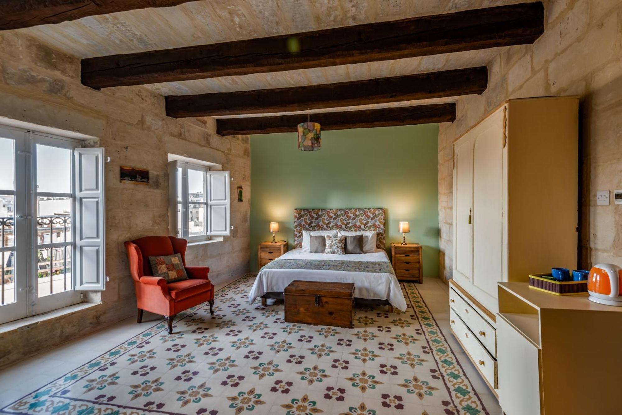 The Stonehouse Bed & Breakfast Saint Julian's Eksteriør bilde