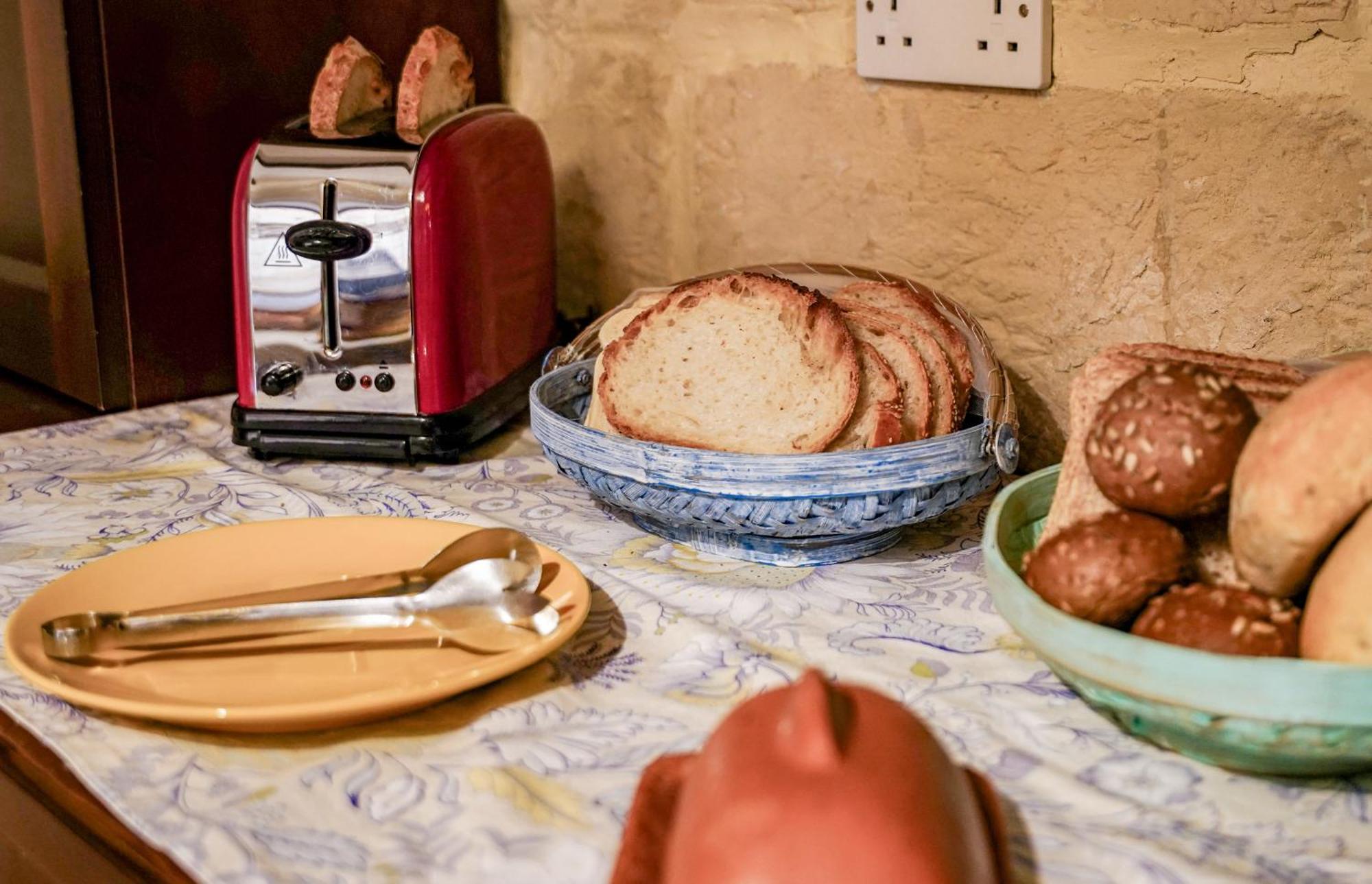 The Stonehouse Bed & Breakfast Saint Julian's Eksteriør bilde