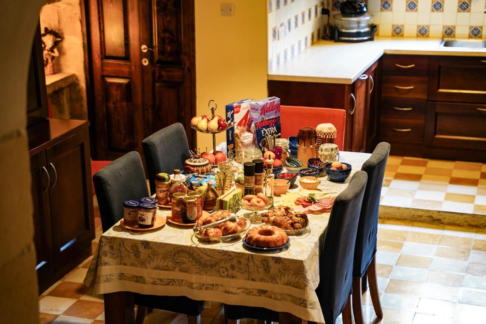 The Stonehouse Bed & Breakfast Saint Julian's Eksteriør bilde