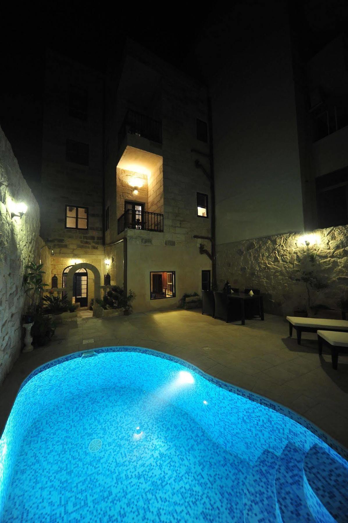 The Stonehouse Bed & Breakfast Saint Julian's Eksteriør bilde